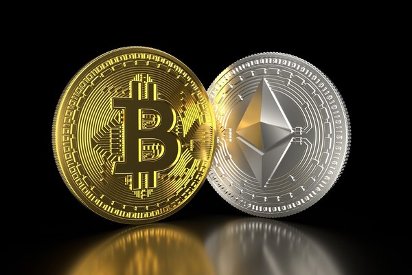 investuokite į bitcoin arba et ethereum